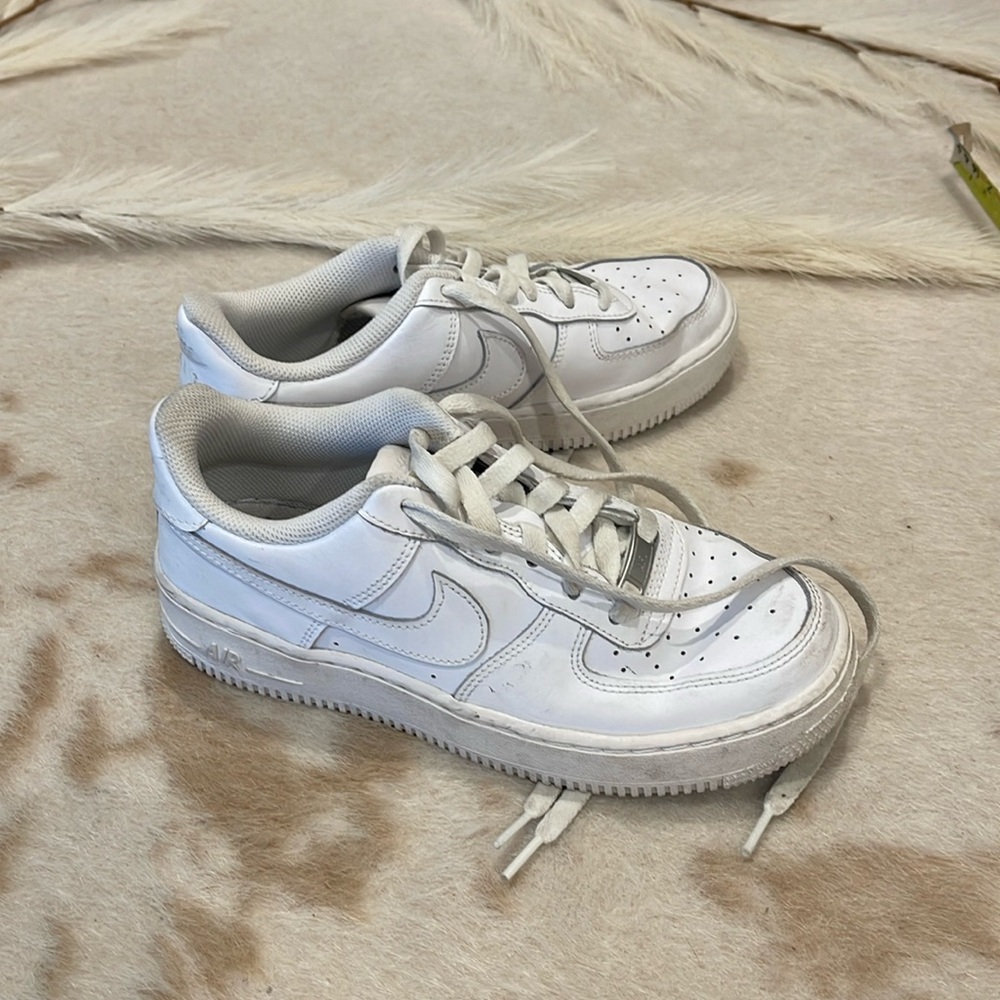 Nike air force 1s